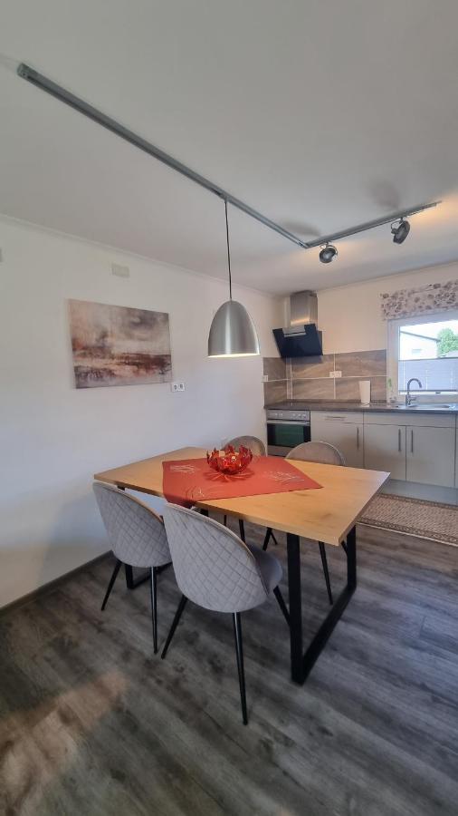 Unter Der Linde Apartment ซังคท์เวนเดล ภายนอก รูปภาพ